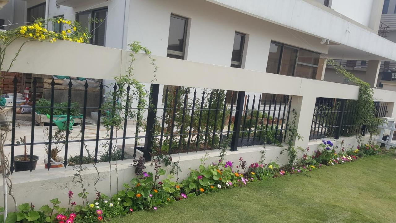 Valley View Villa Rawalpindi Bagian luar foto